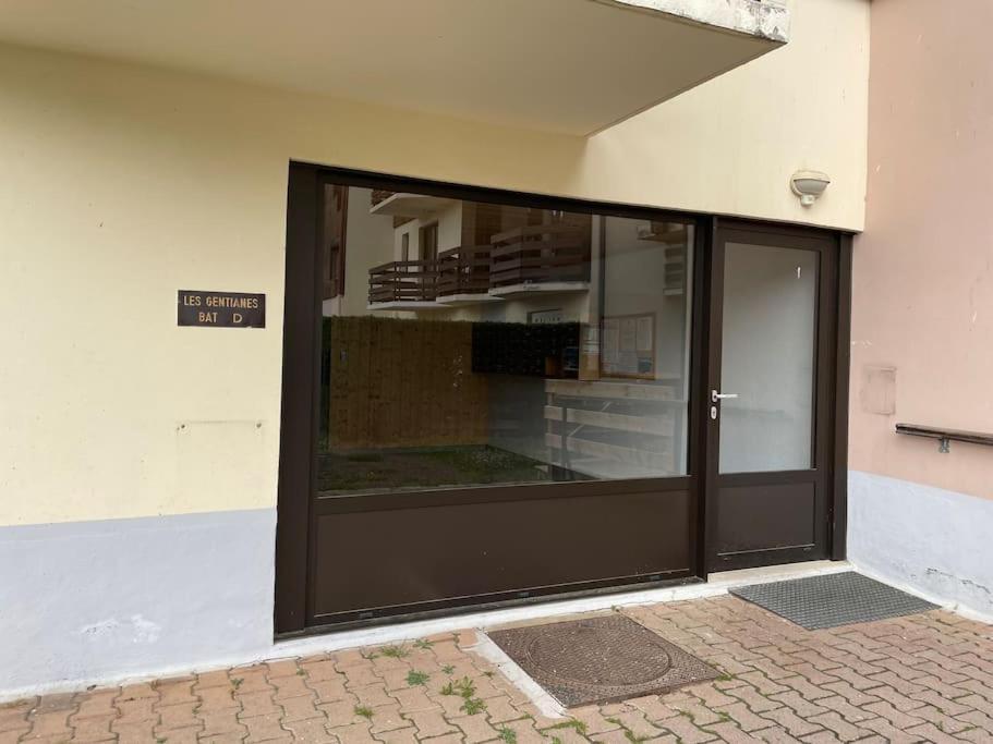 Studio Au Pied Des Pistes Bolquere Екстер'єр фото